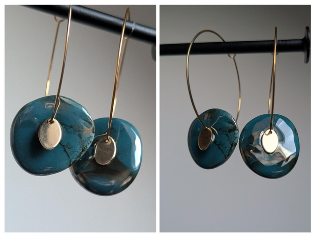 Créoles céramique " bleu paon" acier inoxydable doré -sans nickel, pièce unique 