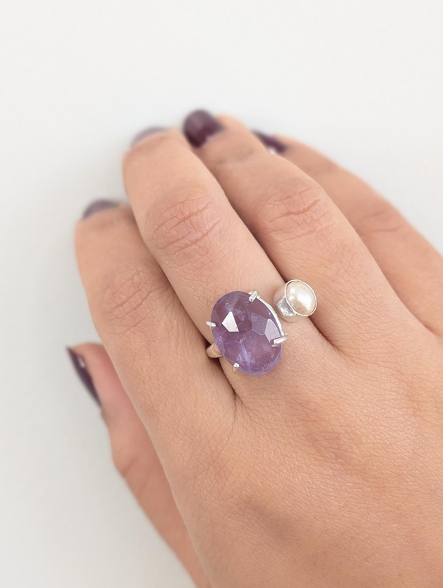 Gemstone Rings with Mother of Pearl