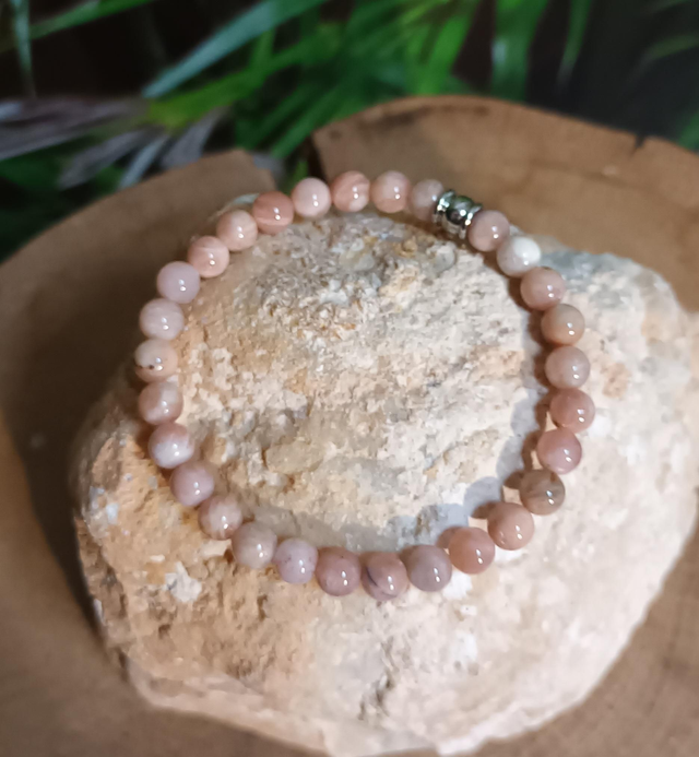 Bracelet en pierre de lune rose