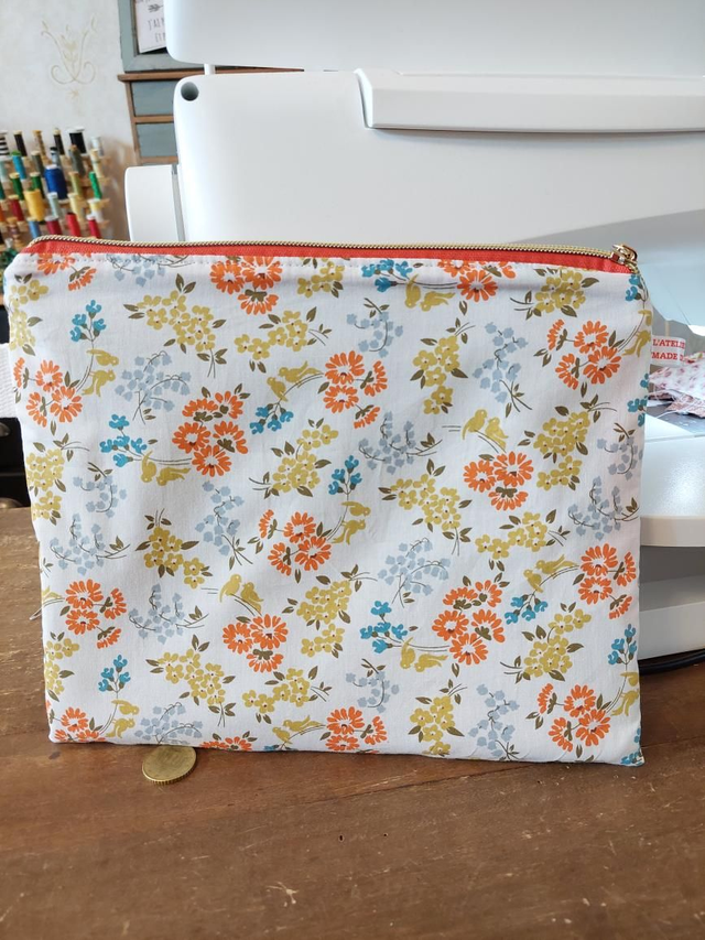 Grande Trousse plate 23 cm x 19 cm