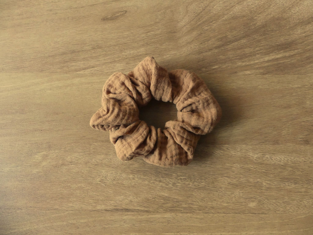 Chouchou Ève marron  