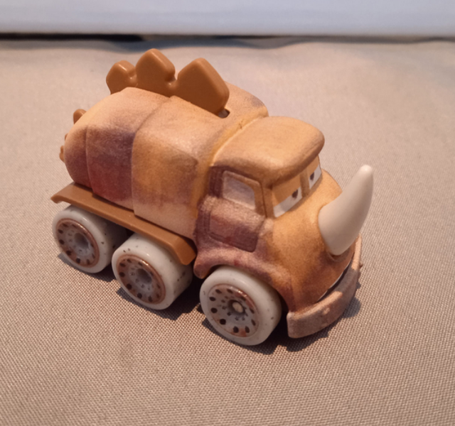 Disney+ Cars on the Road - Quadratorquosaurus - MINI RACERS DINO EGGS #5
