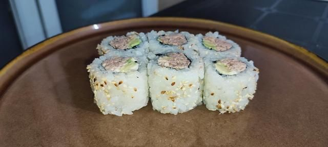 Cali. Thon cuit avocat mayo x6