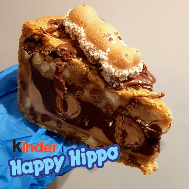 Kinder Hippo Cookie Pie Slice