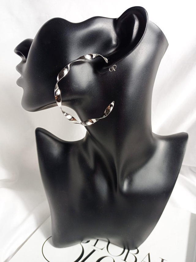 Argola Angélica em aço inoxidável 