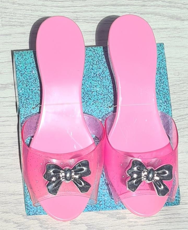 Dress up Sleeping Beauty shoes princess
