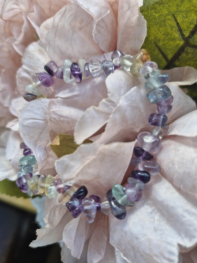 Flourite chip bracelet 