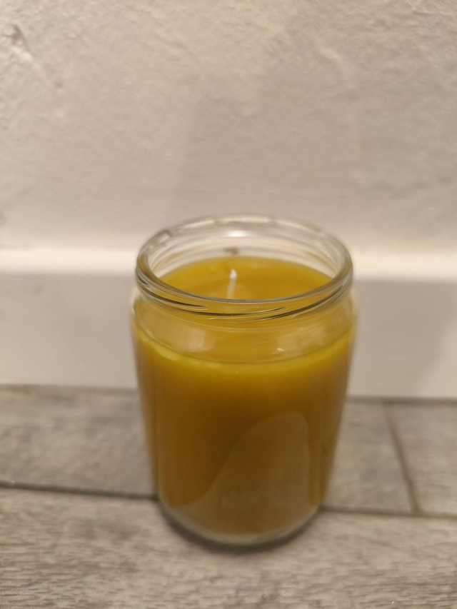 Citronella-Bienenwachs-Kerze