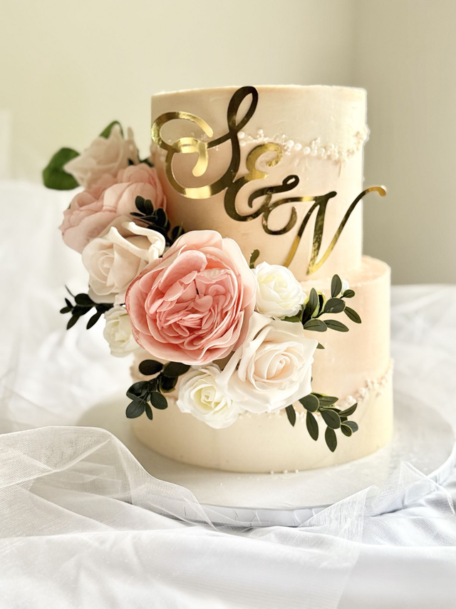 Pearls & Peonies 2 tier Wedding Cake
