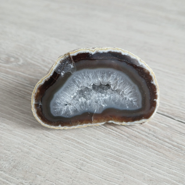 Agaat geode (12.015)