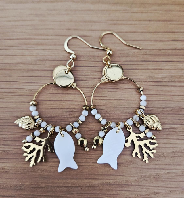 Boucles d'oreilles corail