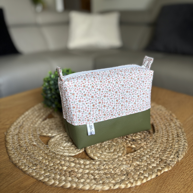 Trousse de toilette (petite)