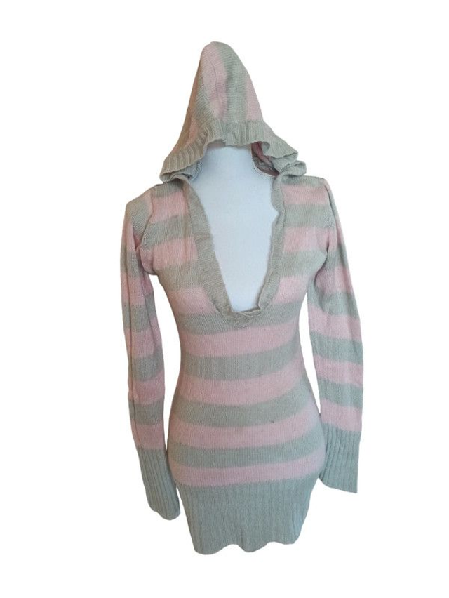 Pull à capuche taille 3 LIORINA