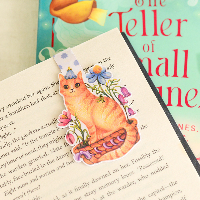 Flower Cat Magnetic Bookmark