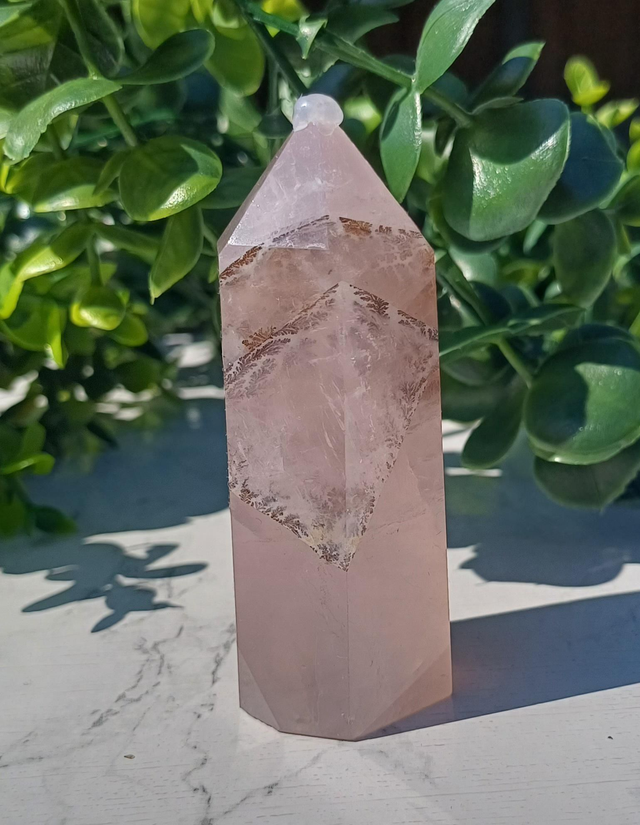 Dentritic Rose Quartz Tower (100g)