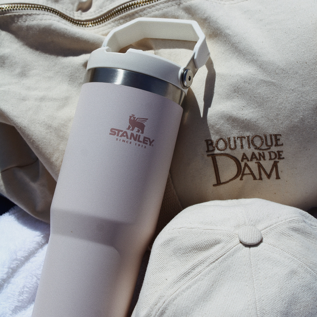 Stanley IceFlow™ Flip Straw Tumbler 0.89L Rose Quartz