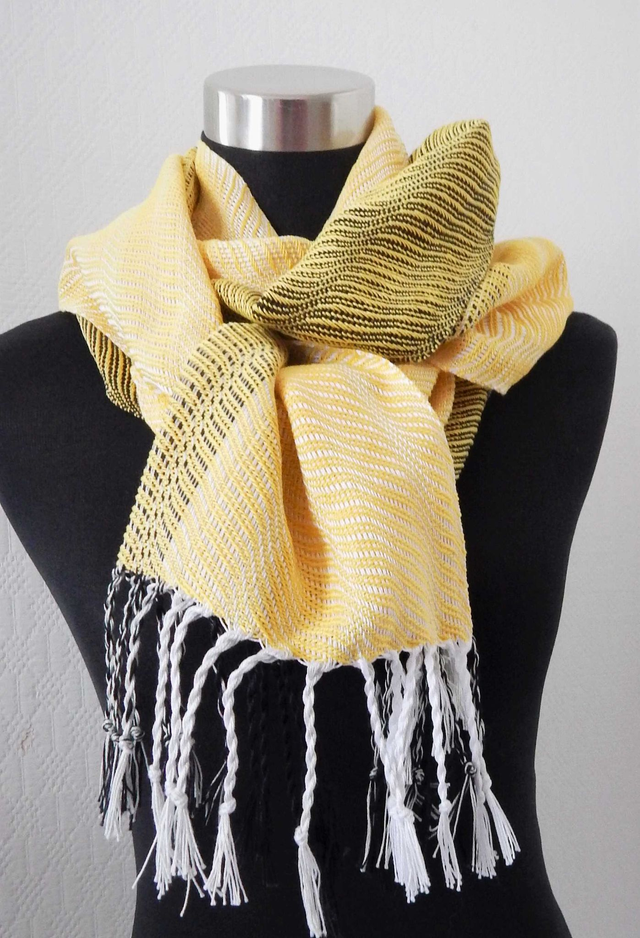 Aallokko- Huivi / Waves- Scarf