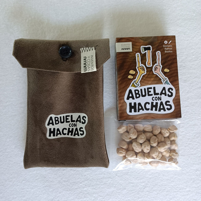 Juego "Abuelas con hachas" + funda de tela + garbanzos