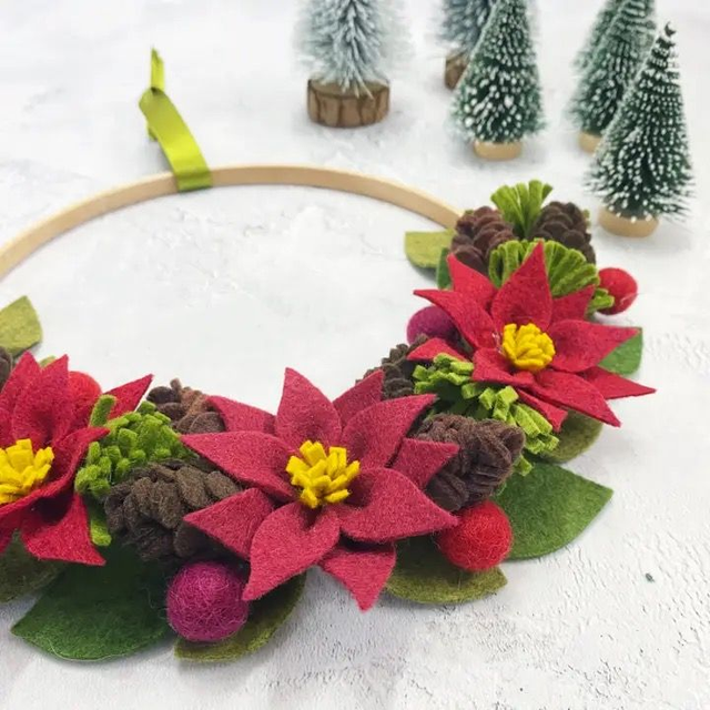 Woodland wreath kit