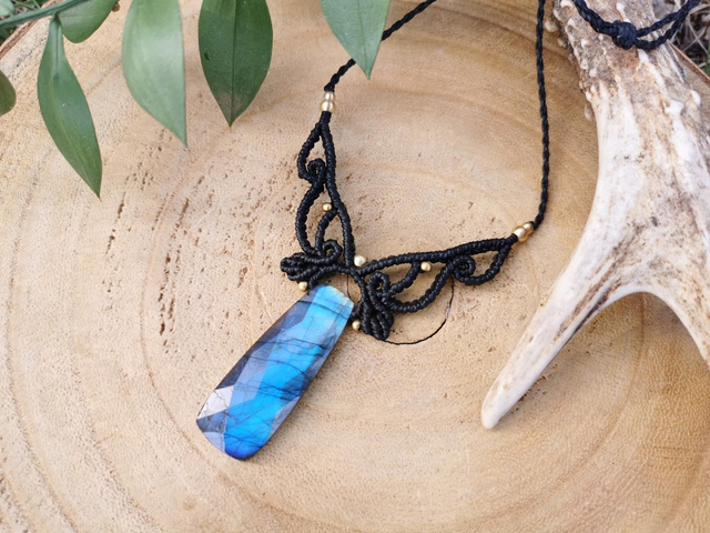 Collier ~ Labradorite facettée