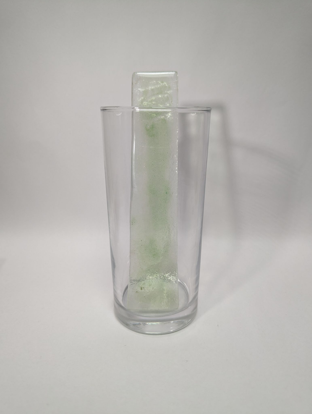 Touillette en poudre de verre + eau vert