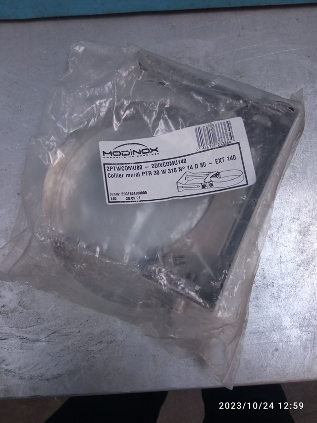 PTR30 - collier mural réglable PTR80 INOX - 2DIVCOMU140 