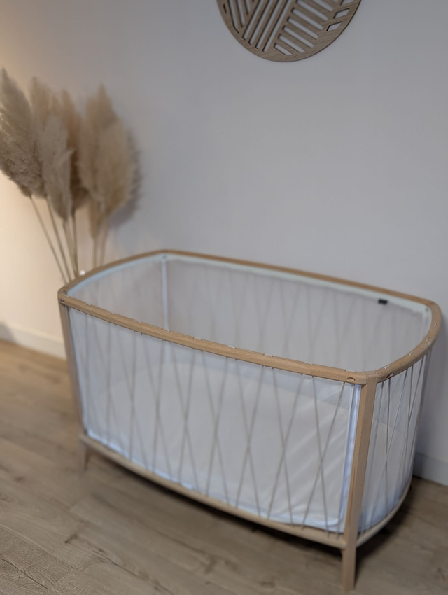 Lit évolutif Charlie Crane Paris - Prix neuf : 664 euros - Mode locker Mondial Relay : non disponible pour cet article.