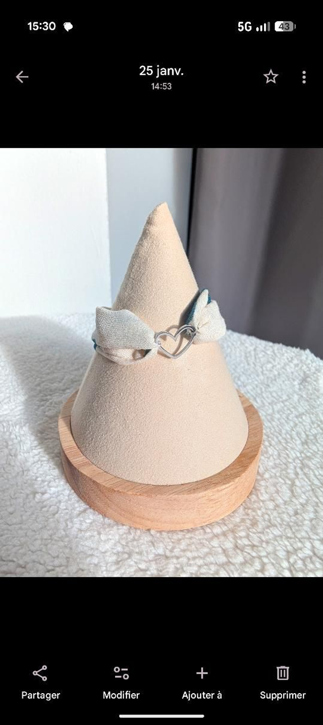 Bracelet cœur vert et crème 