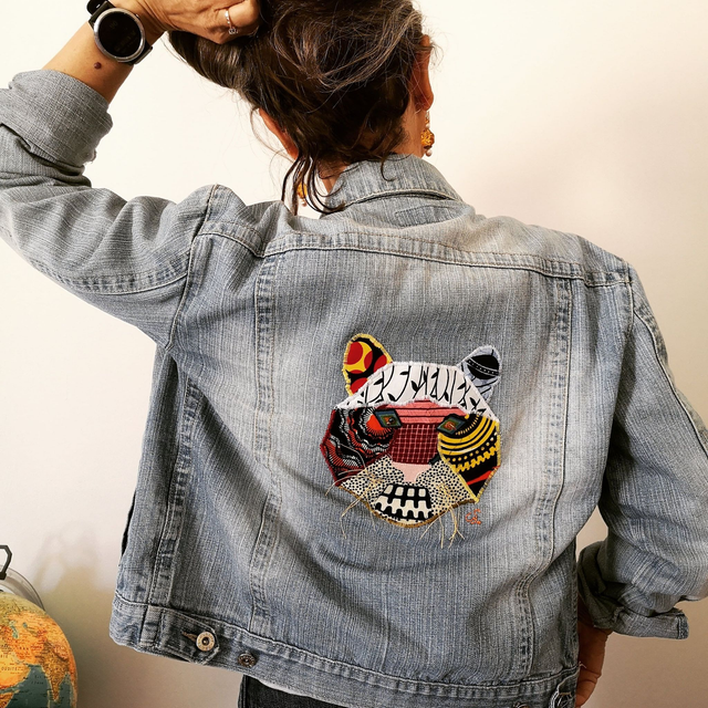 GRRRR.... création textile sur Veste Denim, Pièce Unique.