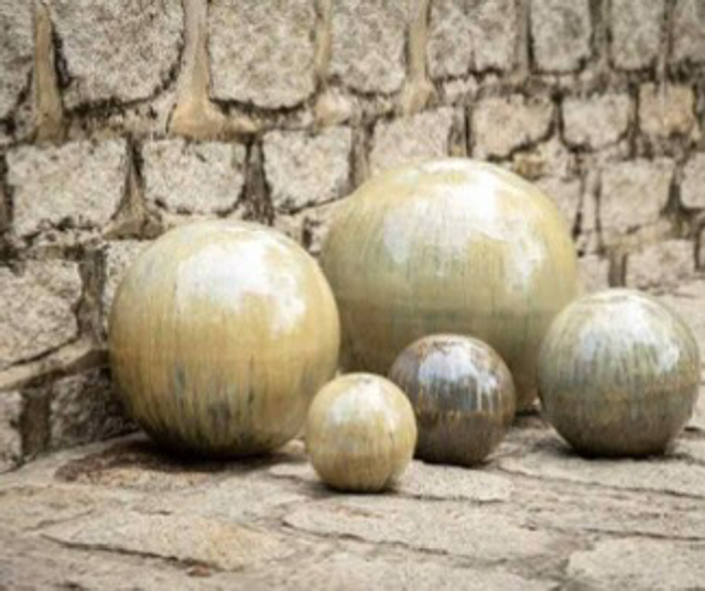 Boule “ Jaune Sahara “ ø 28