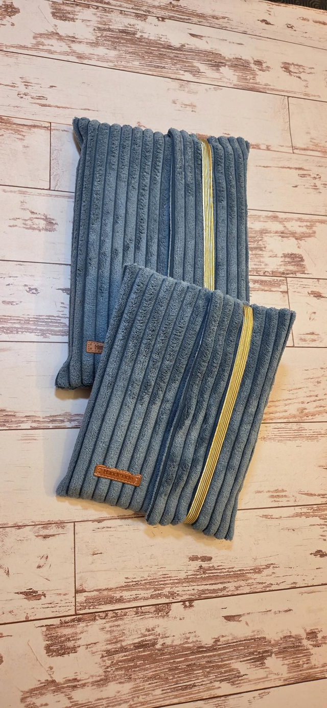 Pochette à livre, velours bleu