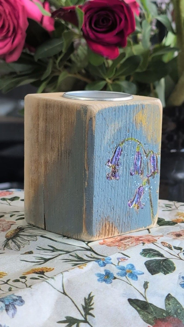 Bluebells - Tealight Holder Reclaimed Wood