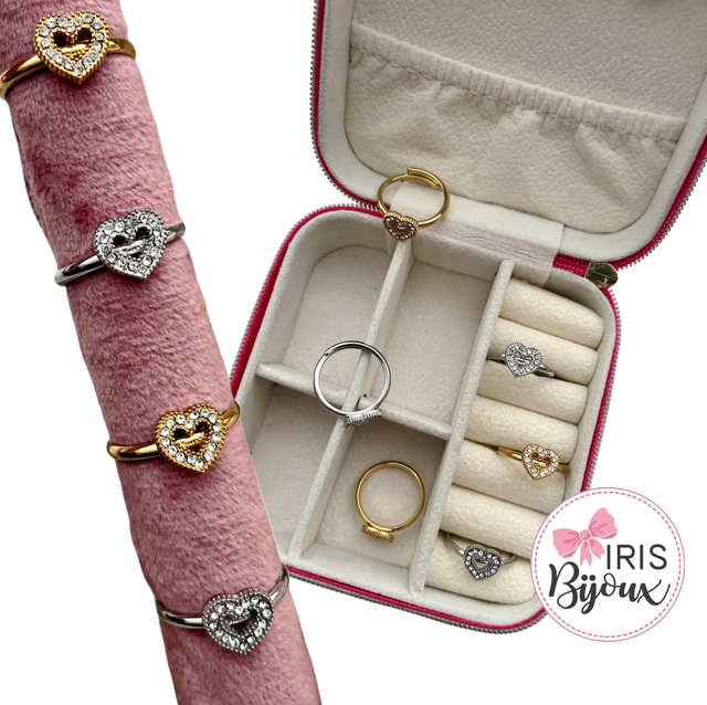 Anello cuoricino vuoto con zirconi 