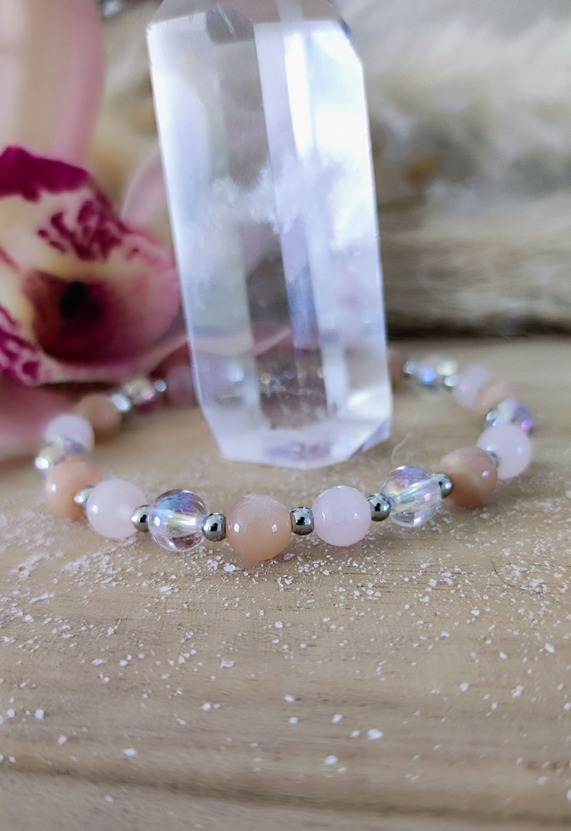 Bracelet "Confiance en soi" Pierre de soleil et Quartz rose