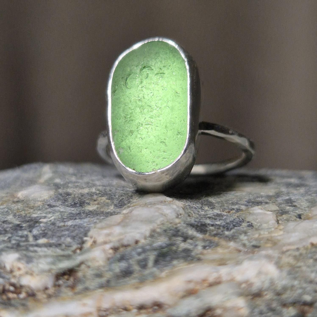 Size K Green Sea Glass and Sterling Silver Ring Fully Hallmarked 
