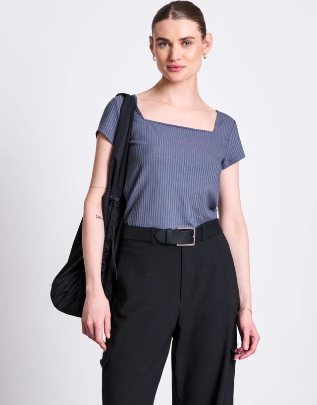 JAN 'N JUNE T-SHIRT ARIMA TURBULENCE