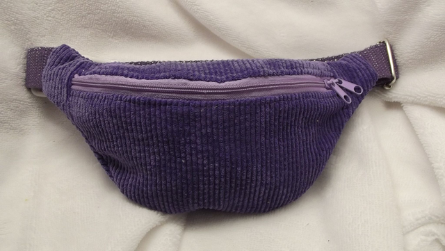 Sac banane enfant velours cotelé violet