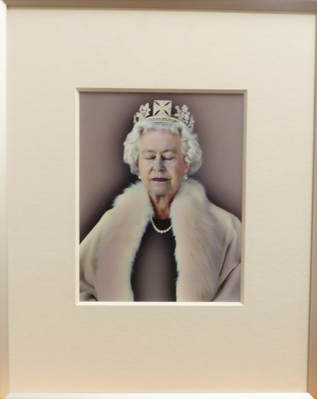 Chris Levine - The Lightness of Being