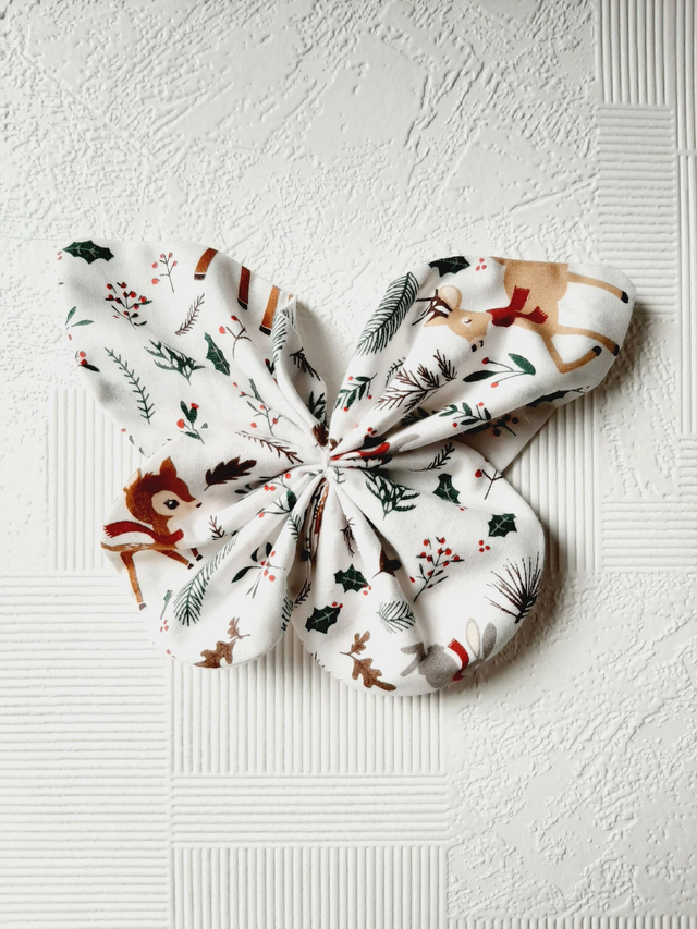 Barrette papillon  &quot;Noël en forêt&quot;