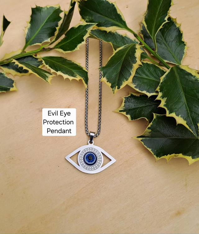 EVIL EYE PROTECTION PENDANT 