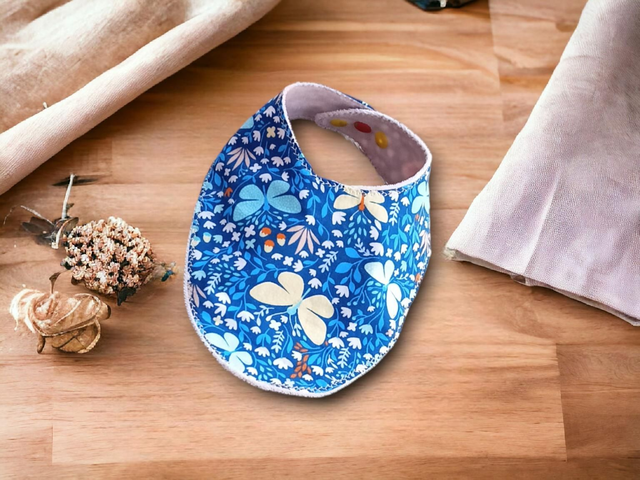 Bavoir Naissance à 6 mois réglable  Papillons bleu