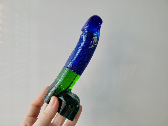 Penis Ornament -Blue and Green Glitter Split - Large - 17cm