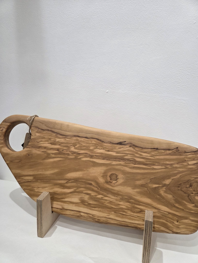 Large Plain Italian Olivewood Wooden Chopping Board With Hole - AH-004