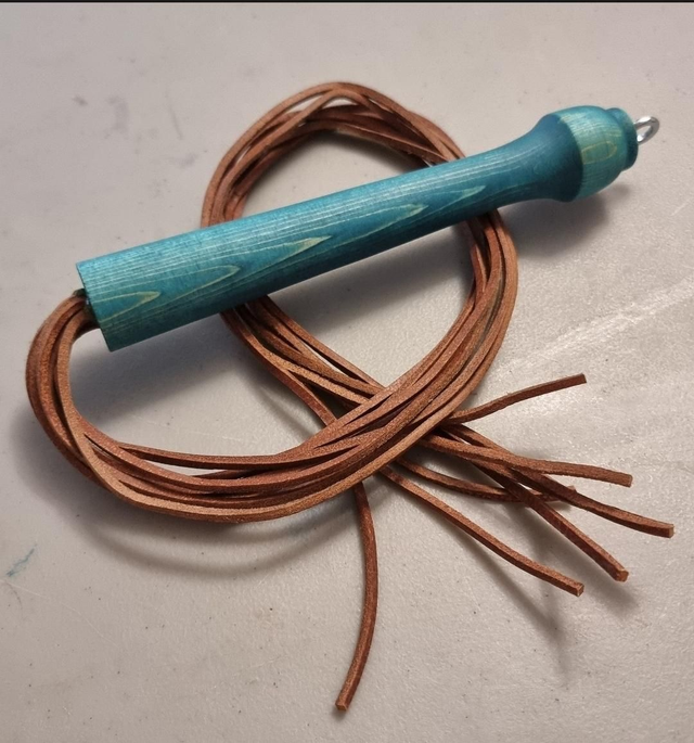 Flogger - Leather thong