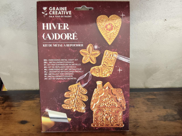 Kit métal à repousser noël 