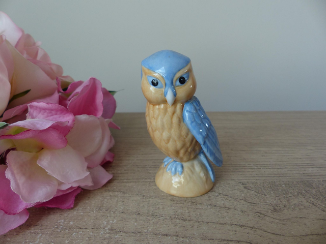 Figurine vintage chouette en porcelaine Franklin Mint – 1988 – Décoration beige et bleue fabriquée à Taïwan