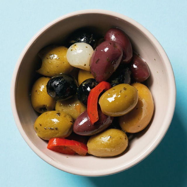 04154 Oliven Mix Athen, zum Teil mit Stein, 800 g