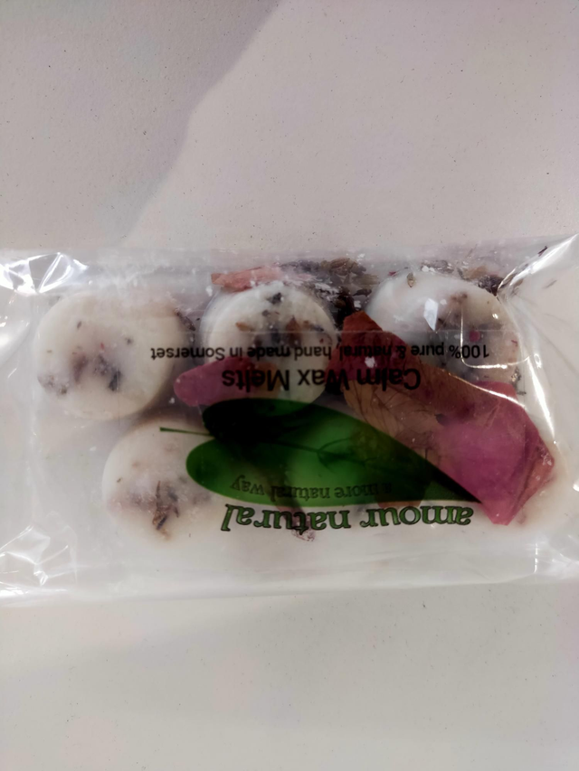Calm Wax Melts Amour Naturals 6 in a pack