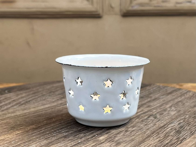 Enamel Star Tealight Holder