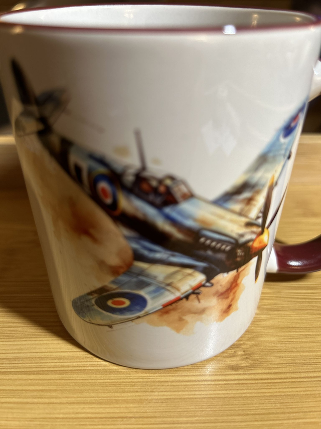 P16. Spitfire mug